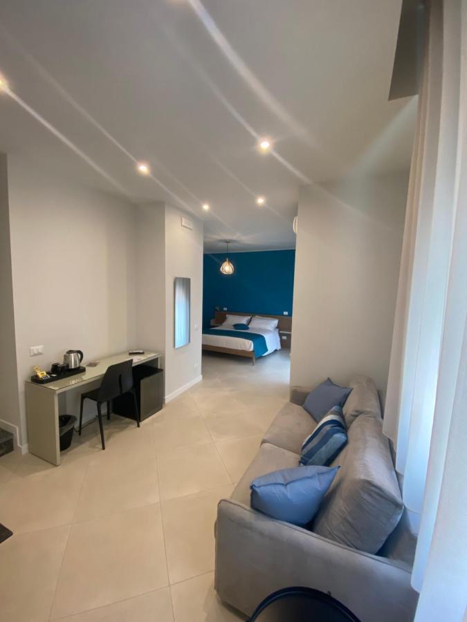 Maqueda Suites Palermo Luaran gambar
