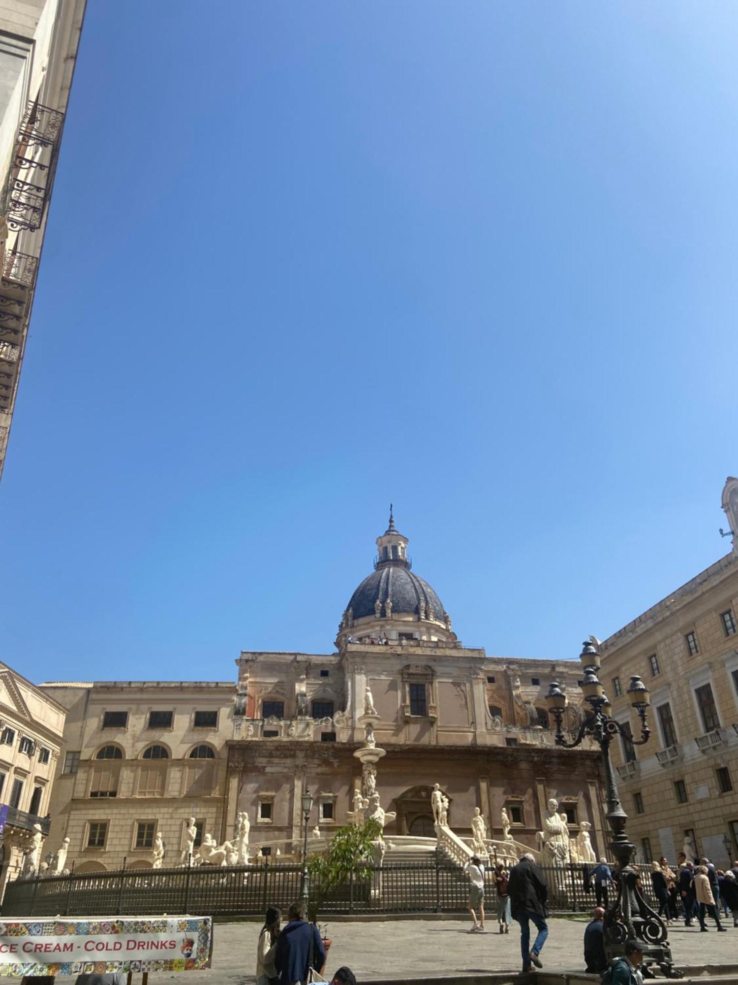 Maqueda Suites Palermo Luaran gambar