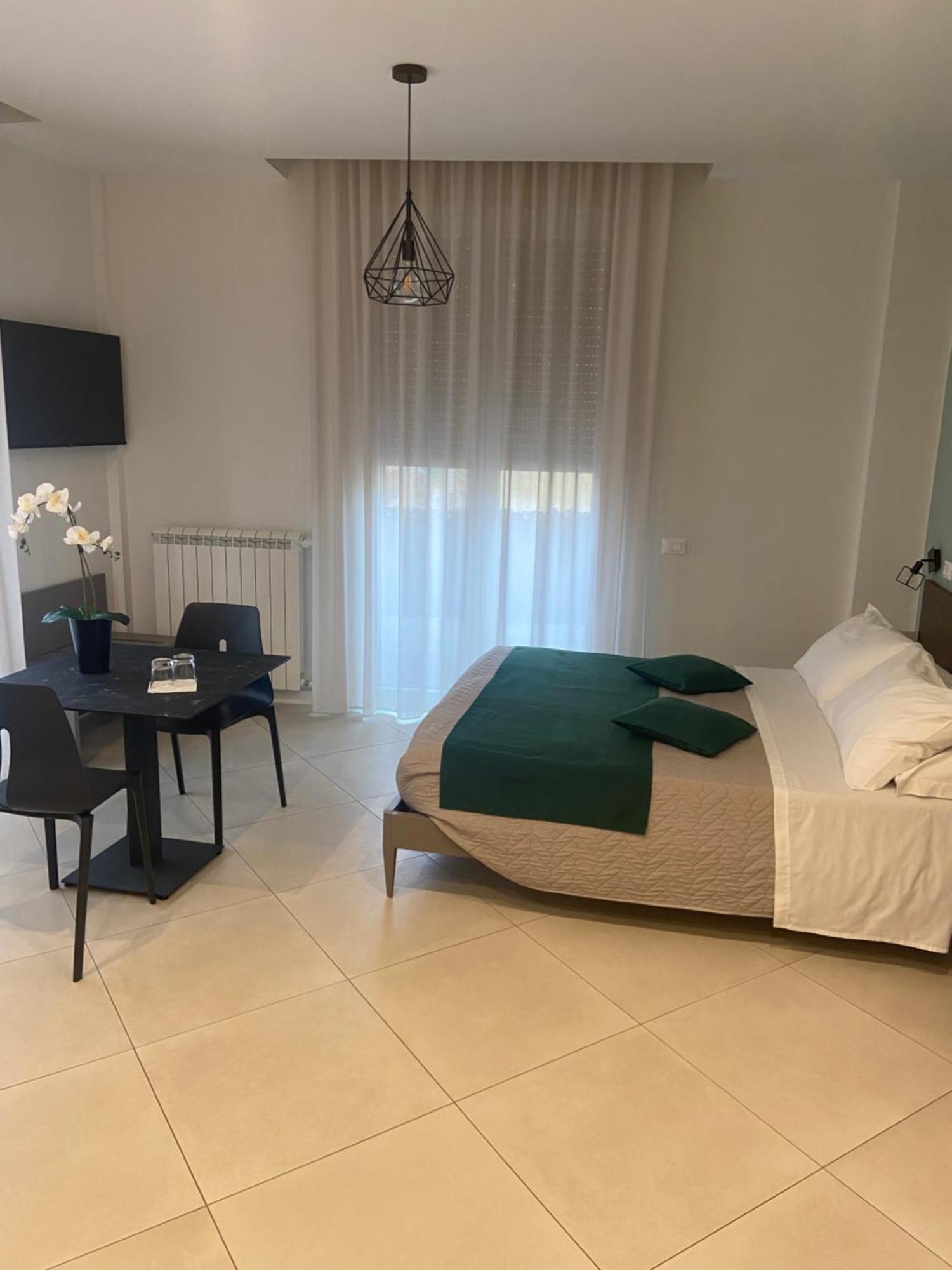 Maqueda Suites Palermo Luaran gambar